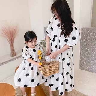 Váy mẹ và bé của mẹ