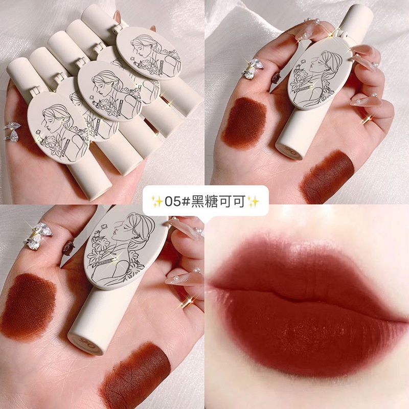 Son môi Maffick có gương có dưỡng màu sắc tự nhiên chống thấm nước xinh xắn