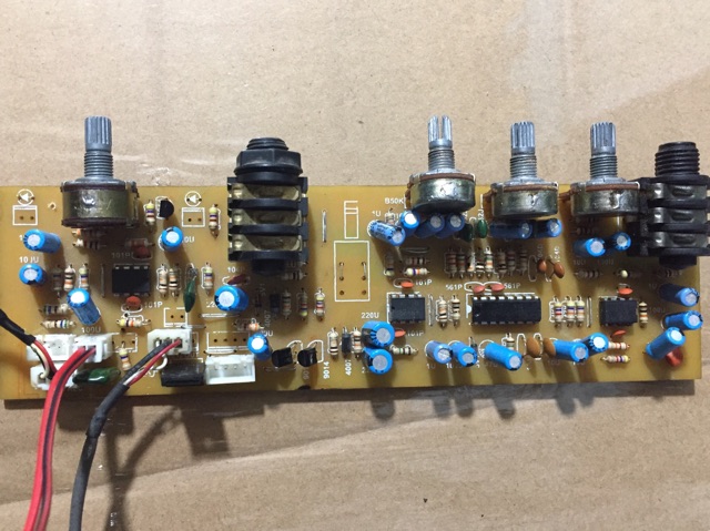 Mạch music echo nguồn đơn 12V độ loa kéo có sẵn trạm dùng micro không dây