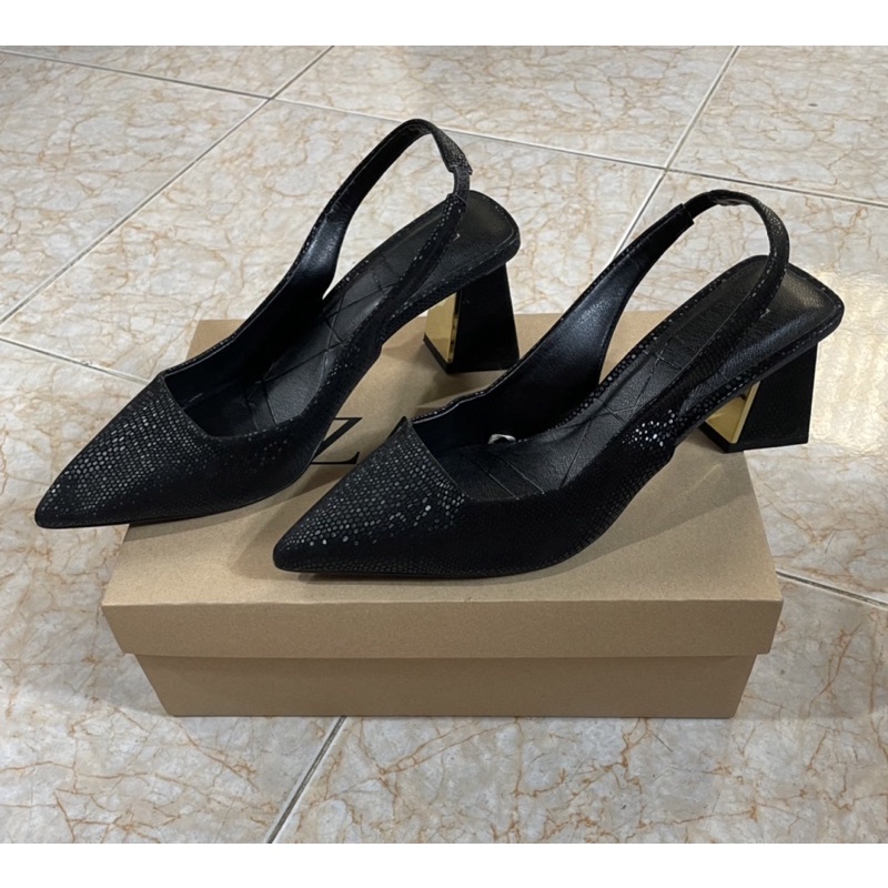 Giày Zara Xuất Xịn Da Vân Bling Sang Chảnh Trắng Size 35
