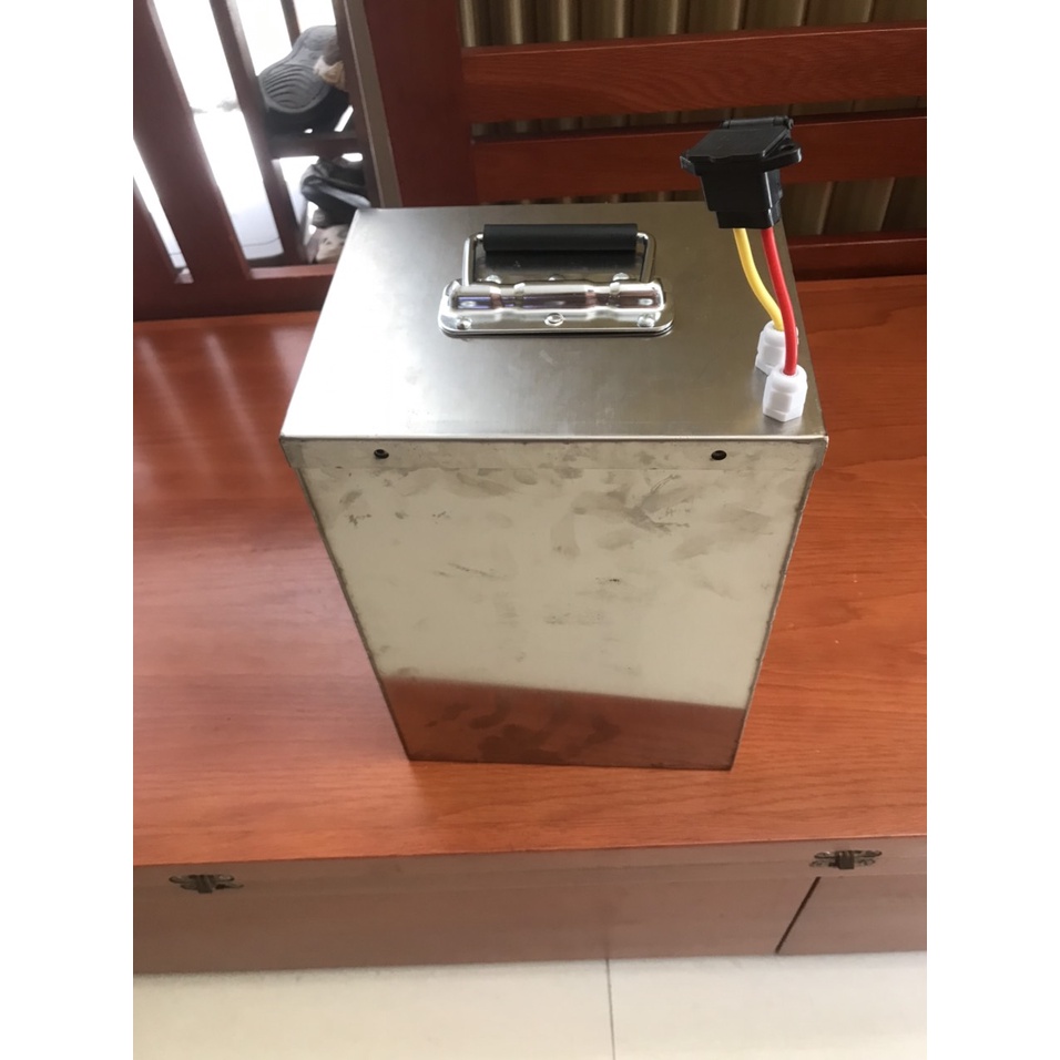 Thùng pin xe điện vinfast Feliz và Klara A2