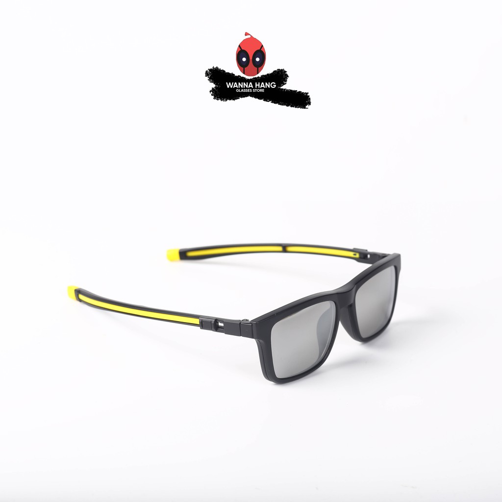 Gọng Kính Cận Thể Thao Nam Nữ 5 Trong 1 Siêu Nhẹ Chịu Lực Có Nam Châm Giữ Cố Định (KTT-01) - Tặng Bao Da Và Bộ 5 Mắt Râm | BigBuy360 - bigbuy360.vn