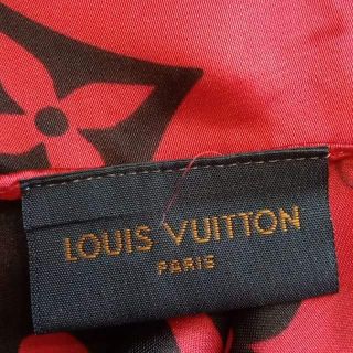 Khăn lụa cao cấp hiệu LV