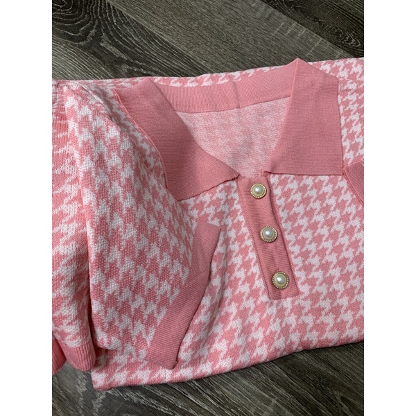 Gaeul store- đầm váy len body Polo hoạ tiết zic zac 2 màu hàng Quảng châu