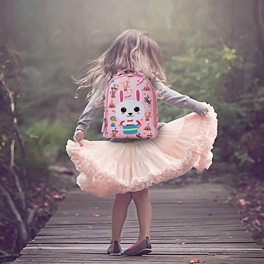Túi xách bé gái họa tiết thỏ hồng, siêu nhẹ, chống thấm nước kèm dây chống lạc cho bé