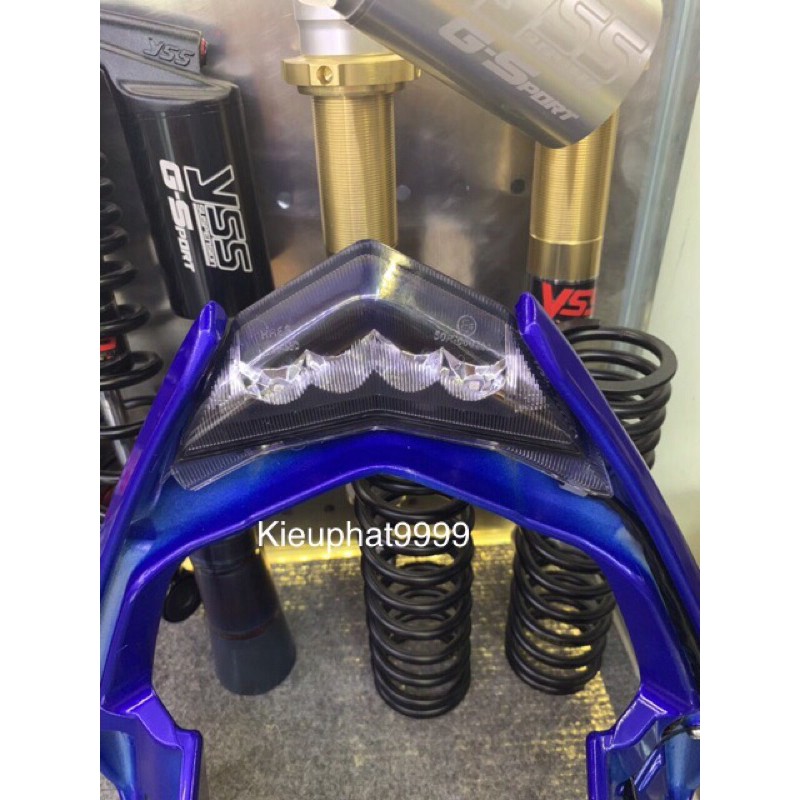 Cảng Sau Exciter 135 Kiểu Malay Có Đèn