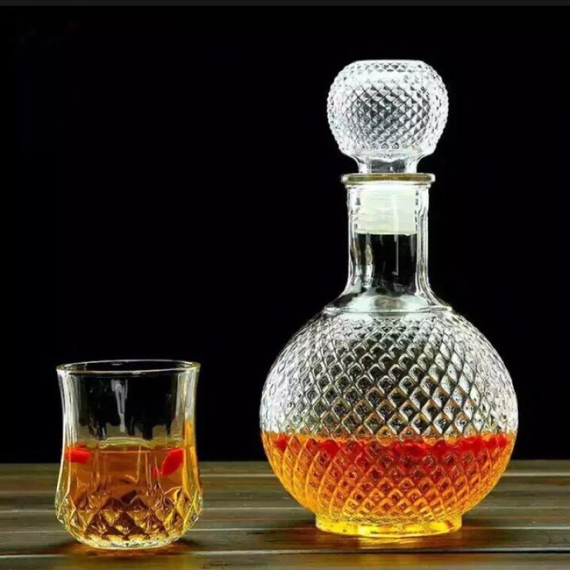 Bình đựng rượu thuỷ tinh 1L. Số 6