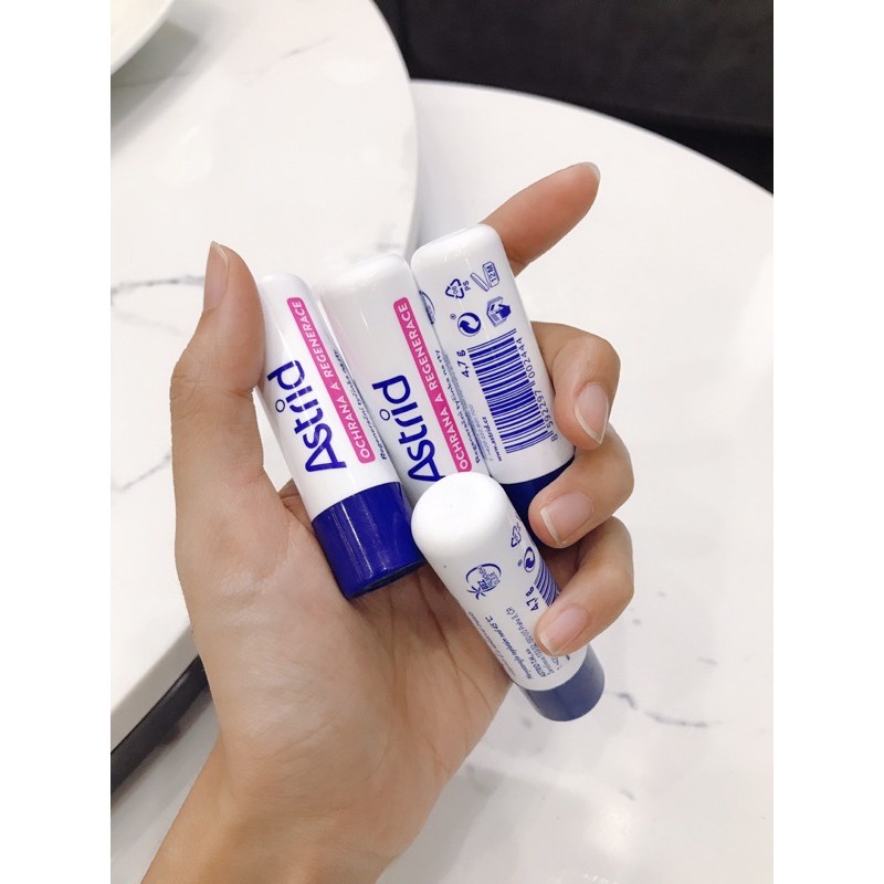 Son Dưỡng Môi Mỡ Hươu Astrid