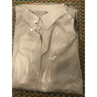 Áo sơ mi kèm phụ kiện đính đá