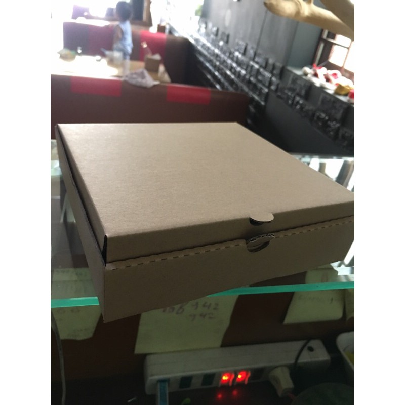 Hộp đựng bánh pizza