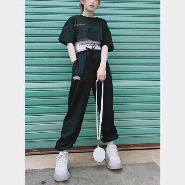 Set thể thao nữ cá tính
