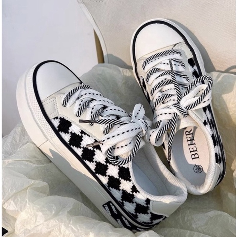 Giày thể thao nữ caro kẻ caro đơn giản