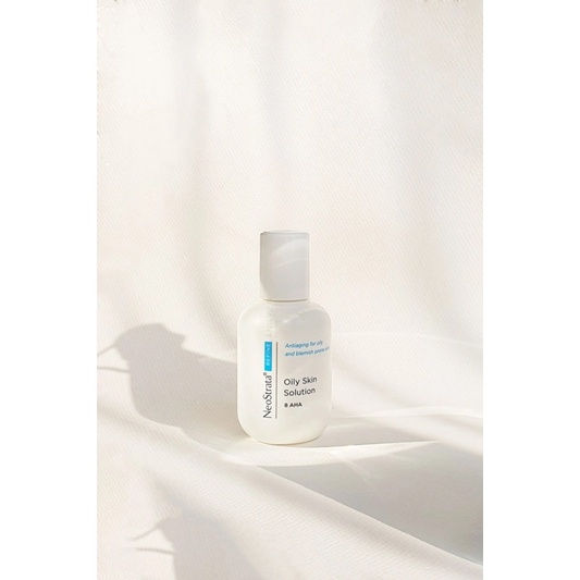 Lotion AHA Neostrata 8% tẩy tế bào chết hoá học Clarify Oily Skin Solution