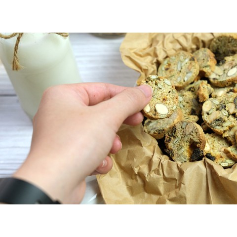 Bánh Biscotti Matcha ăn kiêng Nguyên cám LUCfoods - Lành mạnh, Thơm ngon, Phù hợp Eat clean [100g-300g] | BigBuy360 - bigbuy360.vn