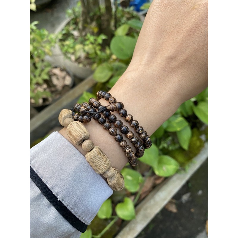 ✅Cam kết ✅Vòng chuỗi trầm hương 108, 216 chất liệu sánh chìm. 216 trầm sánh kèm hộp gấm