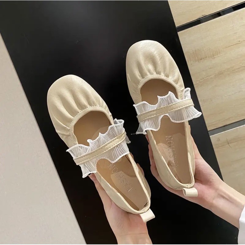 Giày búp bê mềm dẻo siêu nhẹ với kiểu dáng dễ thương