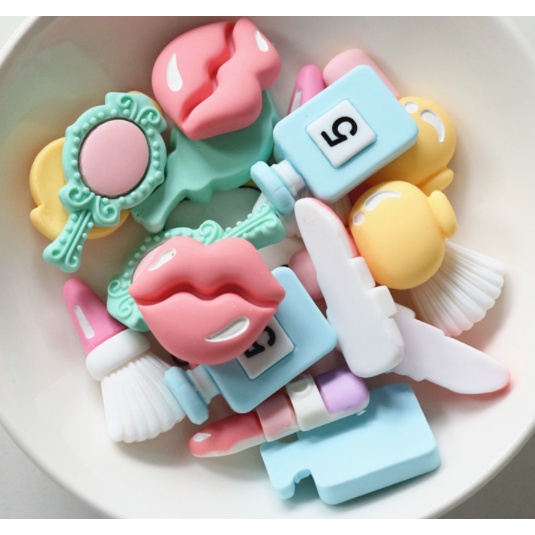 {Set theo hình 2} STICKER PHỤ KIỆN DIY 3D DÁN ỐP ĐIỆN THỌAI BÌNH NƯỚC KẸP TÓC