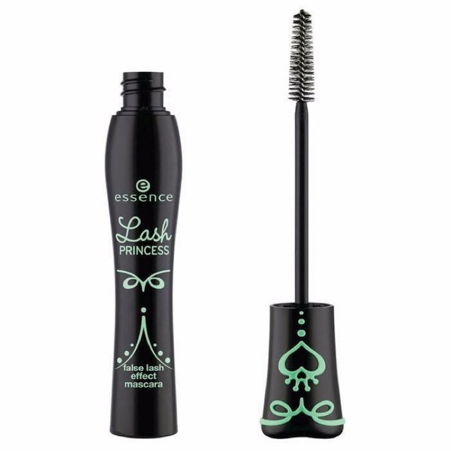 Mascara essence 