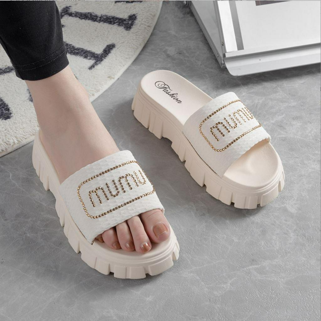 (HCM) Dép Thời Trang Nữ Đế Sọc MUMU Quai Vải Đính Hạt Lấp Lánh