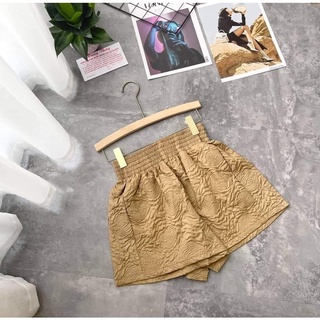 Quần short gấm phồng cạp chun cao dễ mặc