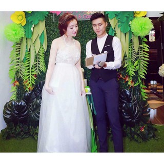 Đầm cổ yếm lấp lánh