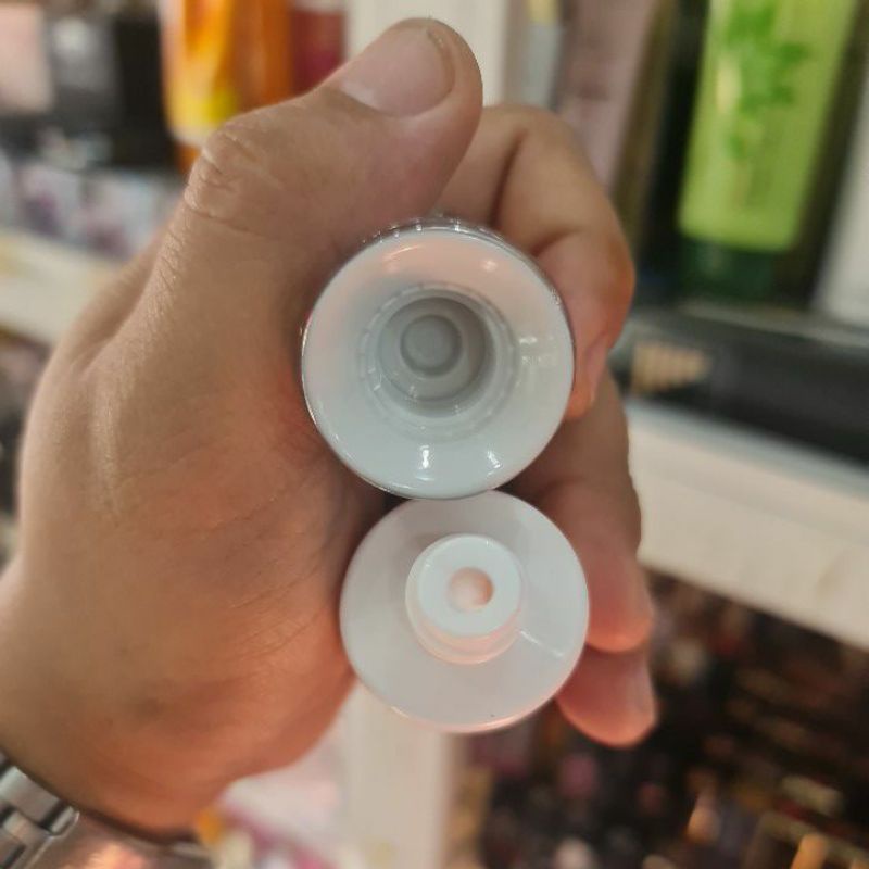 Kem chống nắng SO CARE SPF 50+++ lót trang điểm cao cấp mềm mịn tự nhiên dưỡng trắng da mặt che mờ thâm nám khuyết điểm.