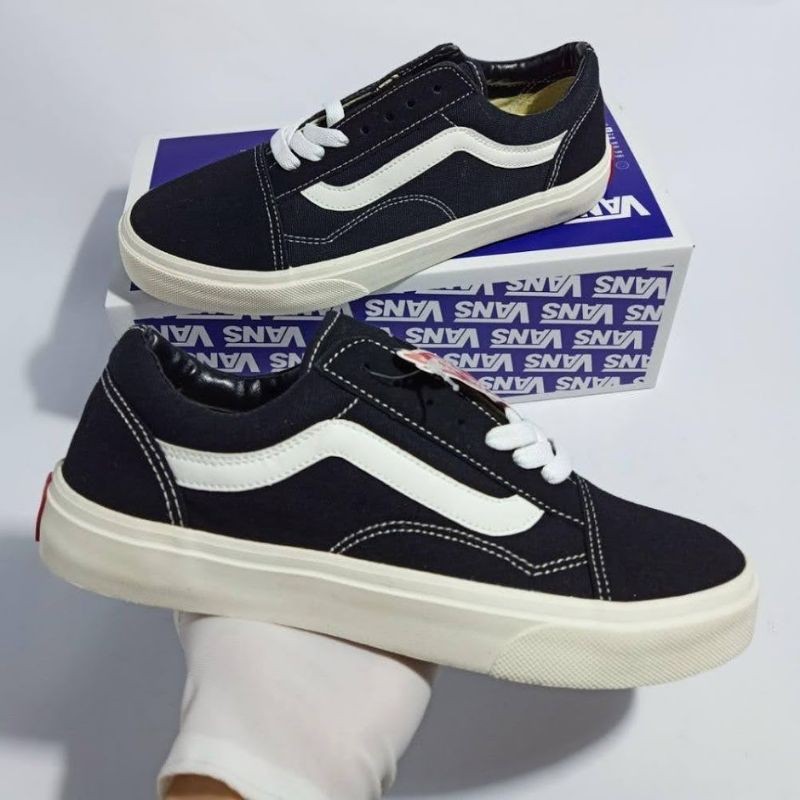 GIÀY 𝐕𝐀𝐍𝐒 VAULT OLD SKOOL MÀU ĐEN nam nữ 2021 size 38 Full Box Bill