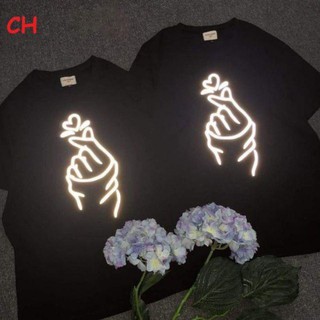 combo 2 áo cộc tay in hình bắn tim phản quang, vải đẹp hình in rõ nét.Áo đôi nam nữ tình yêu đẹp giá rẻ.