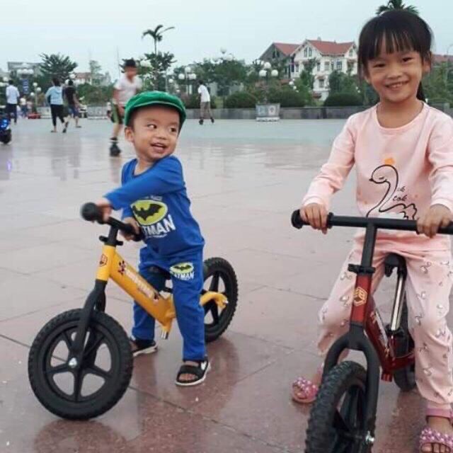 Xe đạp thăng bằng hàng Cao cấp 2021 , giúp bé di chuyển dễ dàng, rèn luyện cơ thể