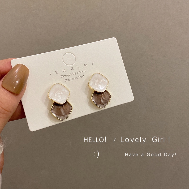 Khuyên Tai Hàn Quốc Dễ Thương