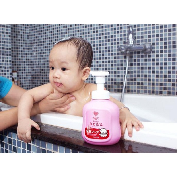 Sữa tắm gội Arau baby 400ml/450ml/880ml chiết xuất thảo mộc, không gây dị ứng, an toàn cho bé, mùi hương thơm dễ chịu