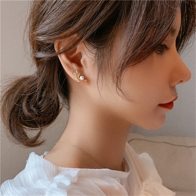 Khuyên Tai Đính Ngọc Trai Thời Trang Hàn Quốc