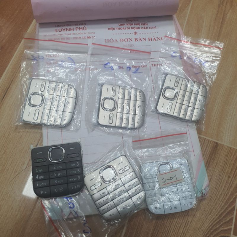Bàn phím nokia c2 01 zin bao test