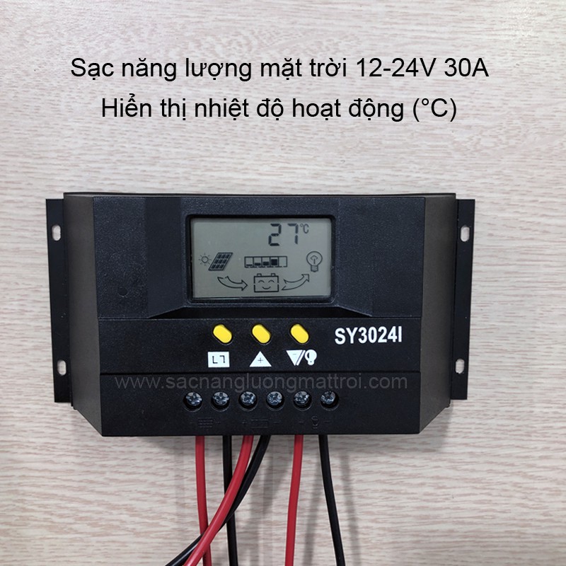 Sạc năng lượng mặt trời 30A hiển thị dòng sạc