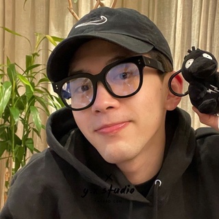 KÍNH 2 CHẤM UNISEX