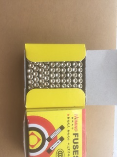 Bộ 10 cầu chì 3A 5x20mm