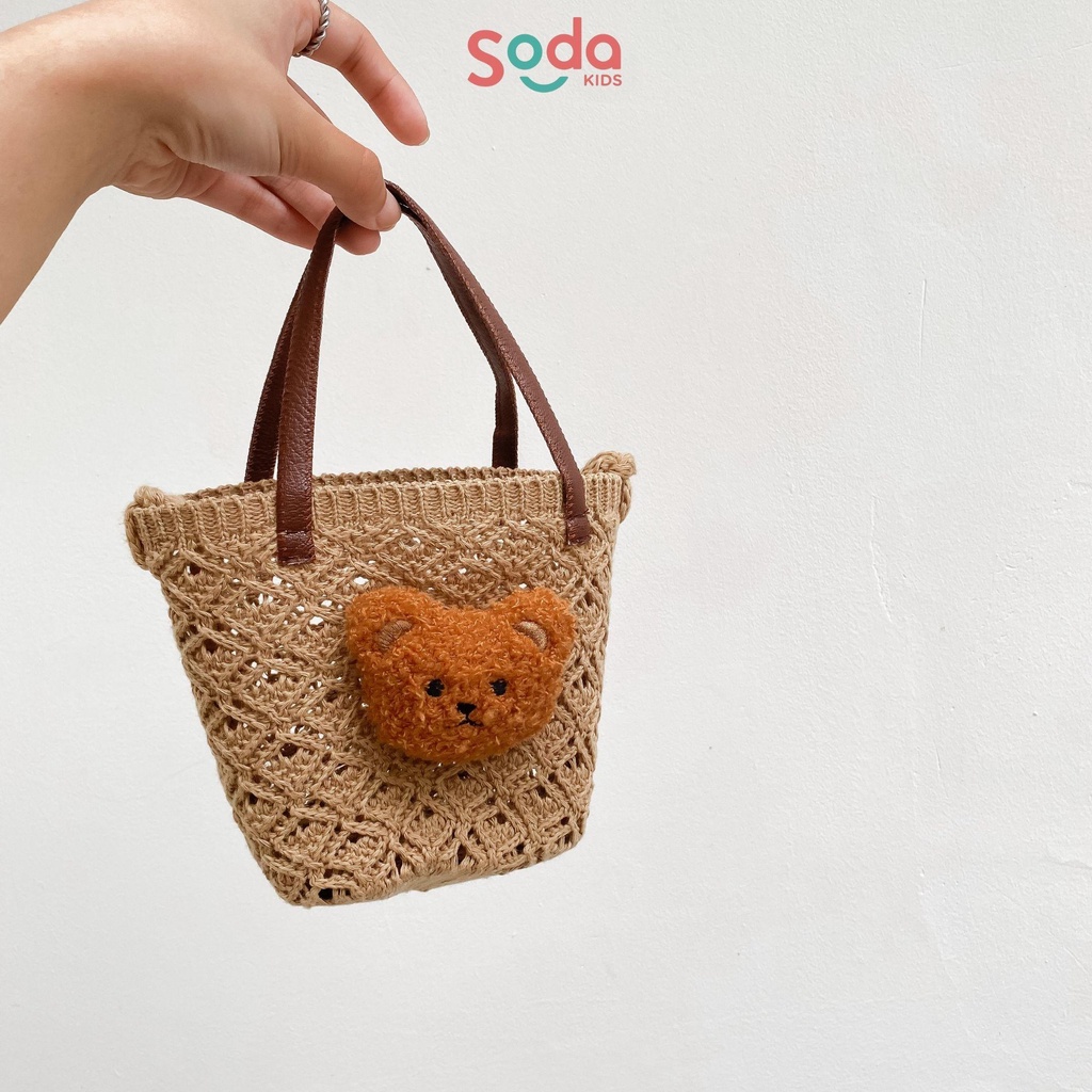 Túi giả cói cho bé SODA KIDS đính gấu kèm quai đeo chéo, phong cách Hàn Quốc