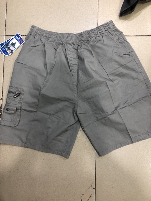 QUẦN SHORT KAKI NAM TÚI HỘP TRÊN GỐI