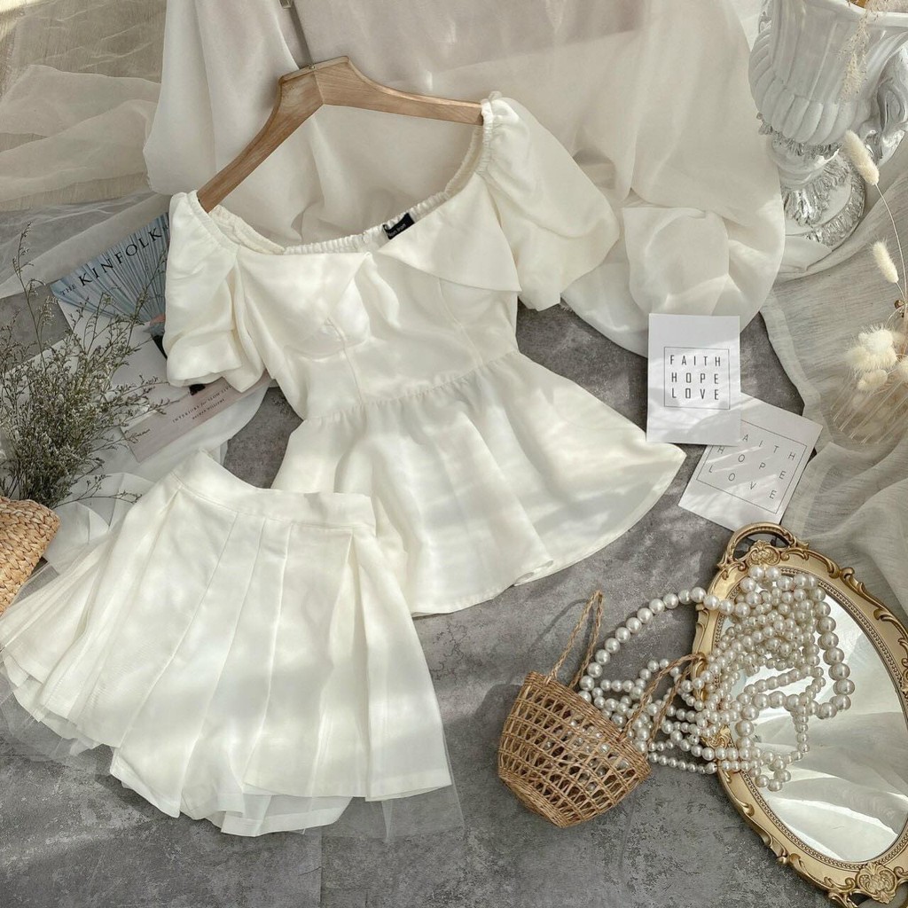 SET TRẮNG ÁO PEPLUM BẸT VAI TAY PHỒNG + QUẦN SHORT PHỐI LƯỚI DỄ THƯƠNG SANG ❤️ KÈM HÌNH THẬT