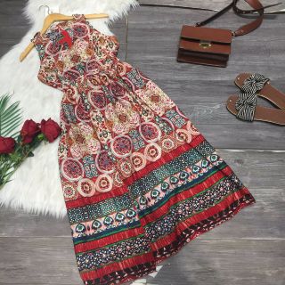 Đầm maxi hoa xẻ đùi