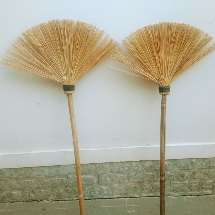 Chổi Quét Sân Vườn, Nhà hàng, Khu Công Nghiệp - Cán dài