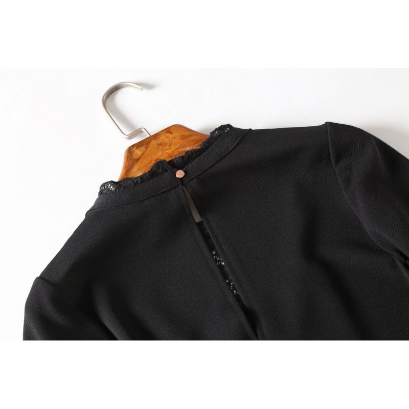 [Mã FAXANH1505 giảm 10K đơn 50K] Váy tay chuông phối ren Xhilaration xuất dư (có sẵn) | BigBuy360 - bigbuy360.vn