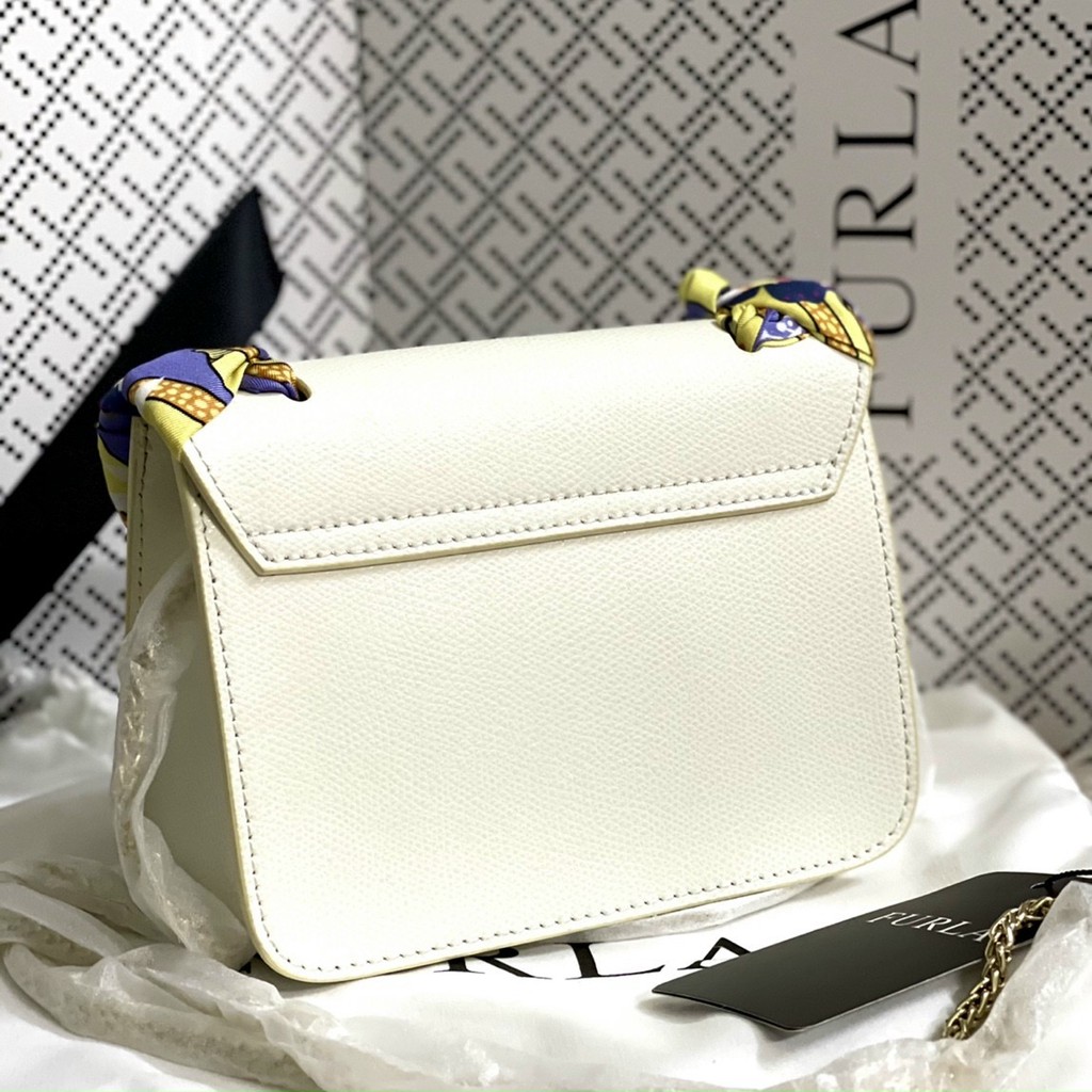 Túi đeo chéo nữ Furla Metropolis Seta Small Crossbody.