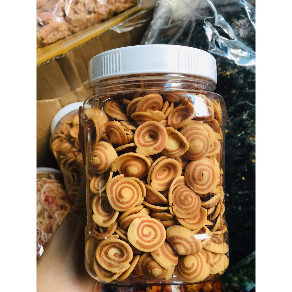 hủ 350g bánh tai heo cho cả bé và người lớn cùng ăn