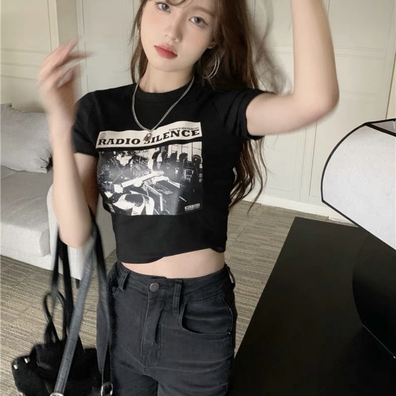 [Ảnh Thật + Hot] ÁO CROPTOP ÔM BODY IN HÌNH NGHỆ SĨ ĐẦN GHI TA TAY NGẮN CZ004