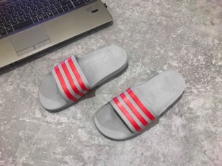 Dép đế đúc Adidas