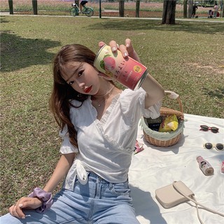 Áo trắng đắp chéo