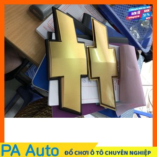 Logo captiva trang trí ô tô phía trước