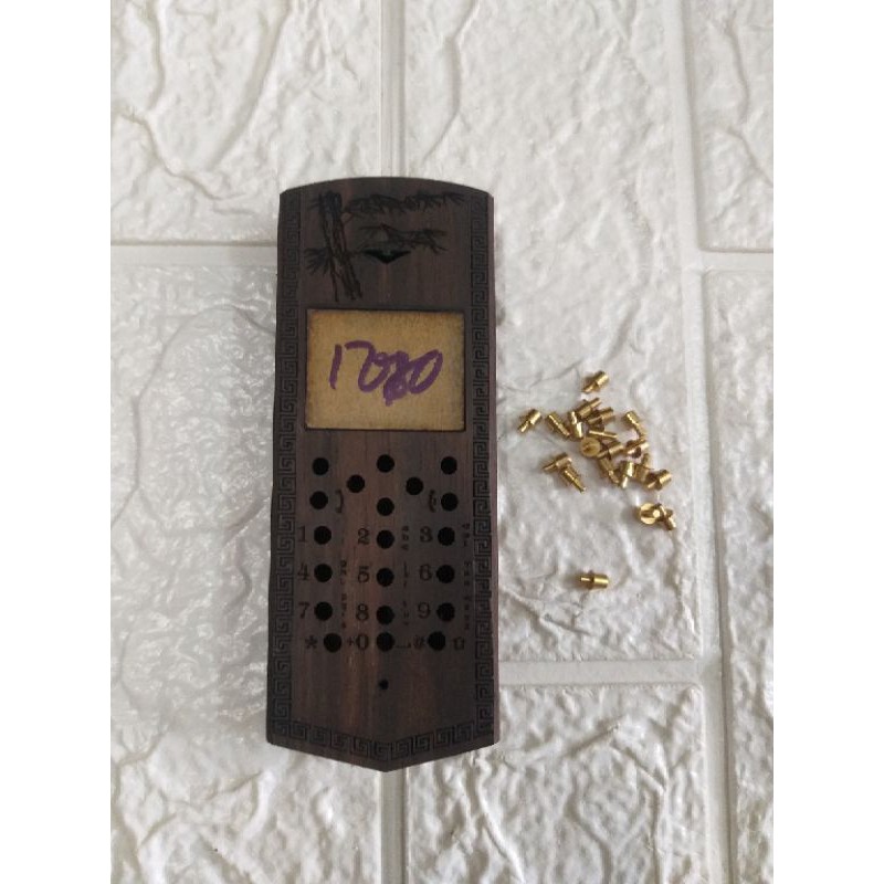 Vỏ gỗ cho điện thoại 1280 mẫu chữ tâm