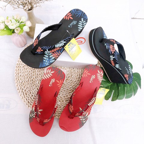 Dép kẹp xỏ ngón quai vải họa tiết lá, đế xốp ép cao su 7cm SXW113200 (Size 35-39)